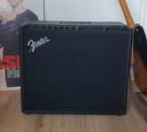 Fender mustang GT100