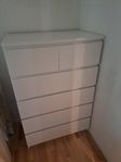 Malm Byrå med 6 lådor