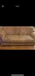 beige soffa