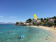 Lägenhet vid stranden, Sutivan, ön Brac. 