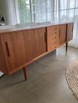 Teak sideboard Giant från Troed. 