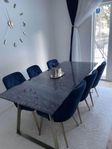 Matgrupp i äkta marmor