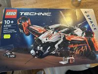 Lego technic heavy cargo spaceship