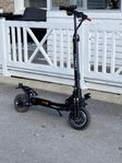 E-Wheels E7 elscooter – som ny, välskött och kraftfull!