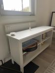 Tv-bänk