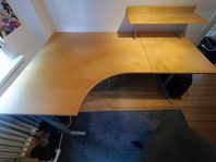 Rejält hörnskrivbord IKEA bok