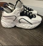 Acne Manhattan sneakers 