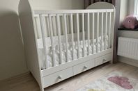 Ikea Gonatt spjälsäng med tillbehör