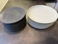 Höganäs Keramik tallrikar