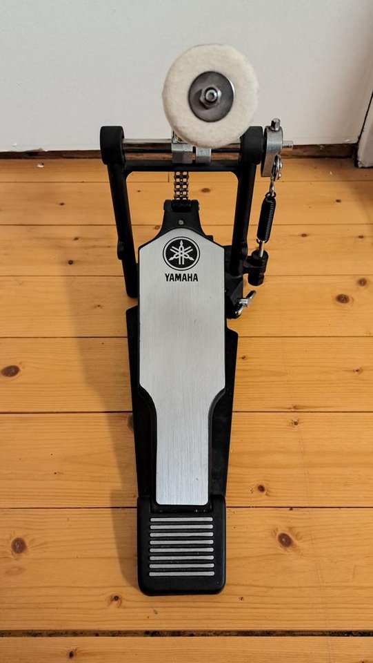 Yamaha pedal FP8500C