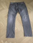 gråa jeans från NN07