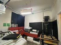 HYRA av analogt Mörkrum!