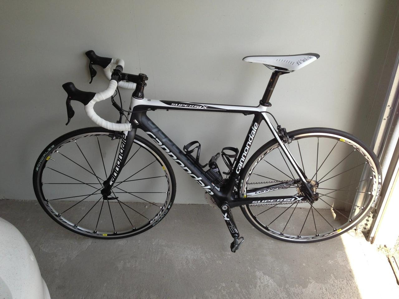 Cannondale SuperSix Ultegra D...