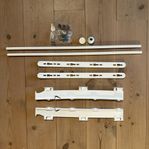 BabyDan tillbehör: 2 förankringsstavar + 2 väggfästen