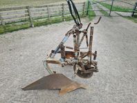 Enskärig Överumsplog