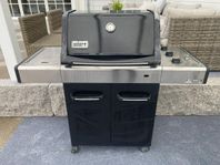 Weber grill med tre brännare och kokplatta