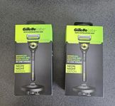 Gillette rakhyvel med exfolieringsremsa. Neon Night.