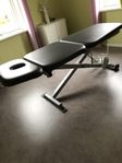 Massagebänk elektrisk, stabil och fin