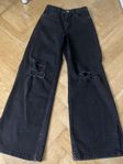 svarta jeans