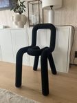 Moustache Bold chair svart
