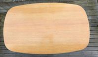 Matbord ovalt ekfaner 148x90x72