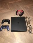 Playstation 4 Slim (Spel säljs för en extra kostnad)