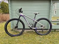MTB hardtail, dam - "White XC 275 Pro Ane", Small
