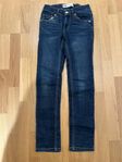 Levis 510 stl 140/10år