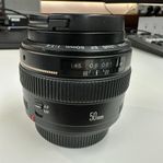 Canon EF 50 mm f/1.4