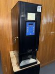 Kaffemaskiner EVO och CQUBE. Nypris 40,000kr