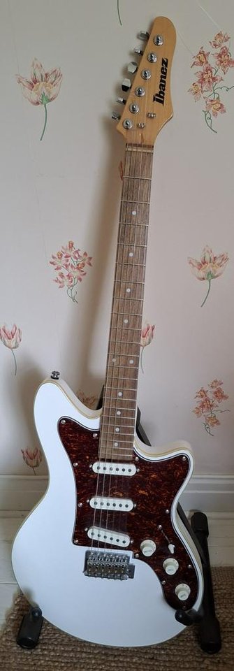 Ibanez RC330T Vit