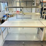 Packbord m Hyllor Lådor Rejält Arbetsbord 2m Höj Sänkbar