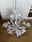 Elegant lampa med prismor
