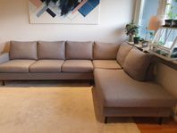 4-sits soffa med schäslong/divan: höger 