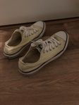 Converse gula 