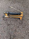 Trinton SJA 100E