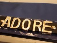 ”ADORE” - Flickbälte i läder - gul metallfärg, mörkb