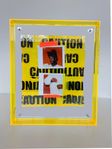 Fotokonst polaroider "Caution: Will u marry me"