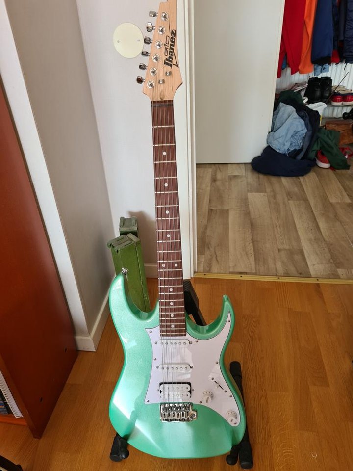 Ibanez GRX40 -MGN