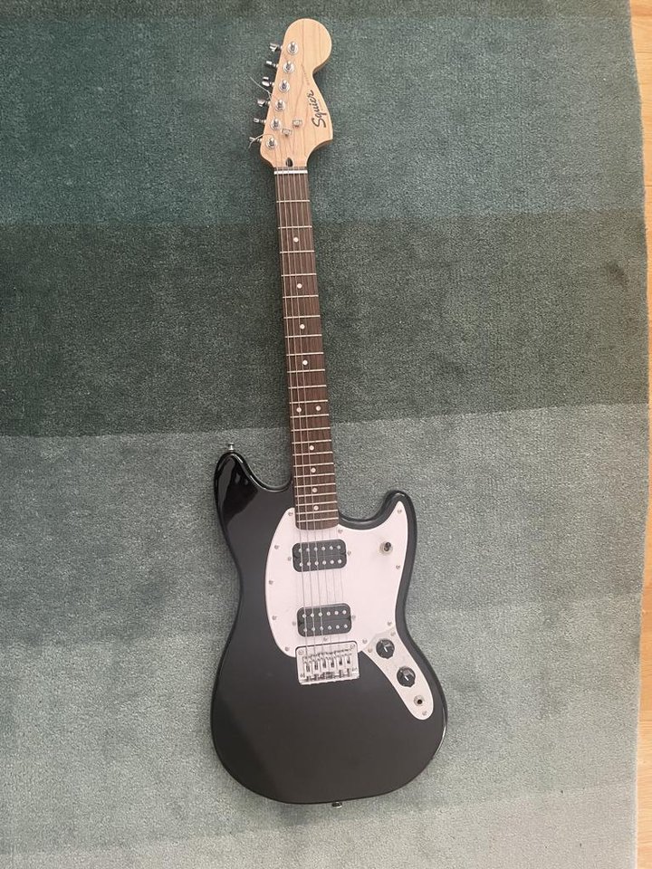 Fender Squire Bullet Mustang HH