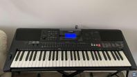 Yamaha keyboard PSR E453