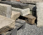 Vacker trädgårdssten - Natursten kantsten