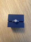 Silván Halo diamantring, 0,33ct, 14K vitguld, storlek 16,5