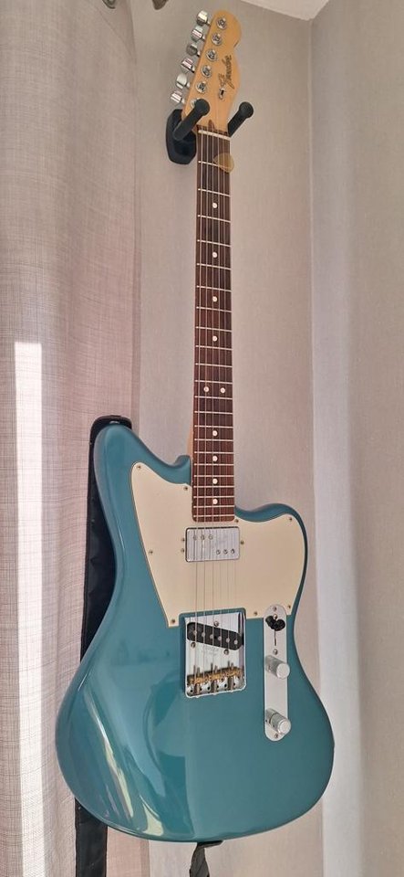 USA Fender Limited Edition Of...