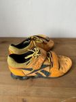 Reebok  lyftarskor i cool gul färg