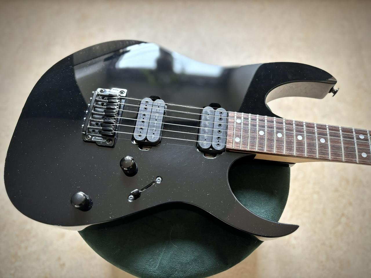 Japansk Ibanez bytes