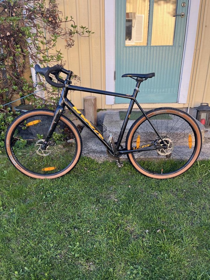 Kona Rove NRB gravel bike