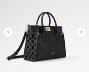 Louis Vuitton On My Side 