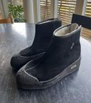 Bally Curling Boots Svarta