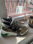 Steve Madden sneakers (oanvända)